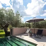 Villa Theolia